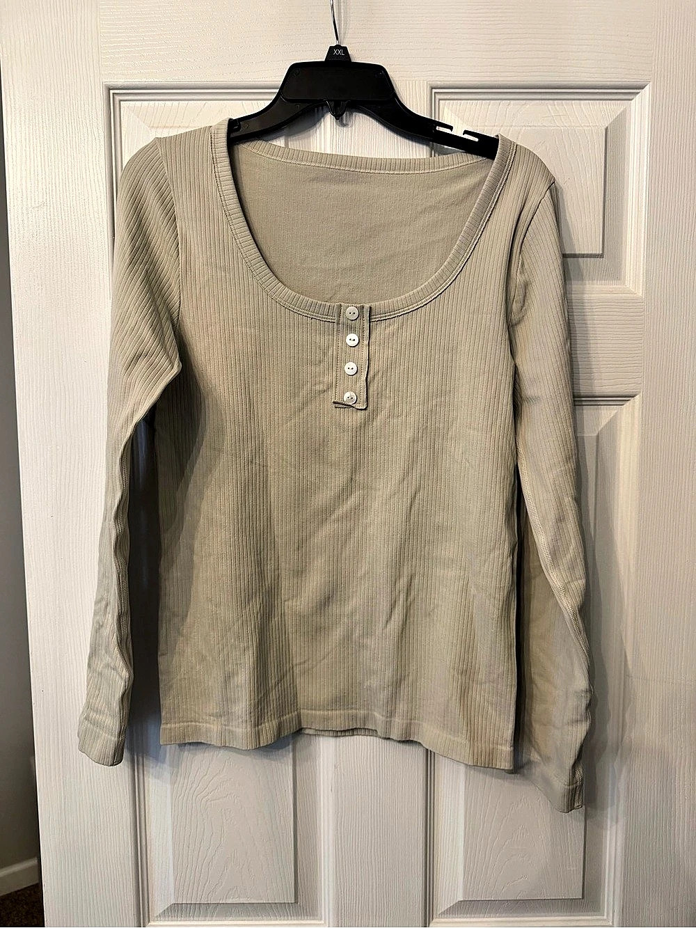 OQQ Women's Ribbed Long Sleeve Top in NEUTRAL Medium NWOT